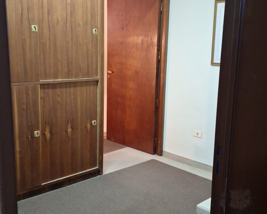 ALSINA 184 PISO 3 OFICINA 11 (2A)