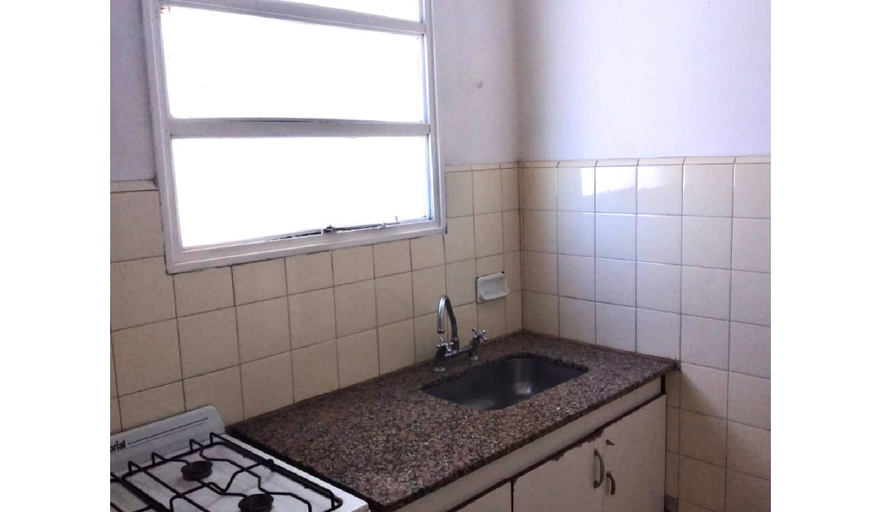 MORENO 23 PISO12 DEPTOG (2A)