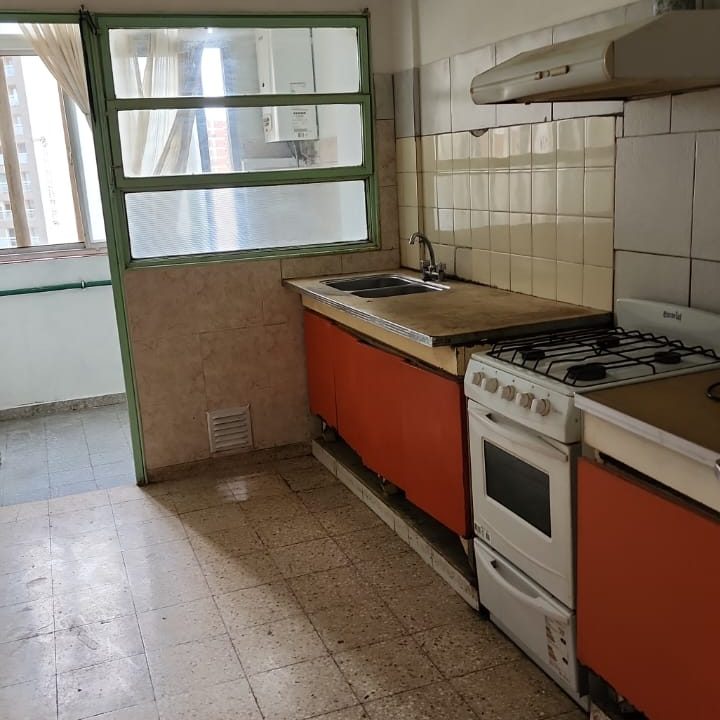 Patricios 66 Piso 6 B-6