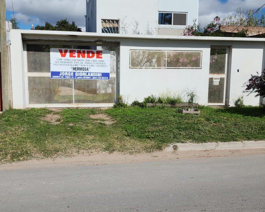 Cambaceres 3045 frente