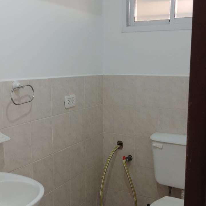 YRIGOYEN 1246 PISO 1 DEPTO 3 (15)