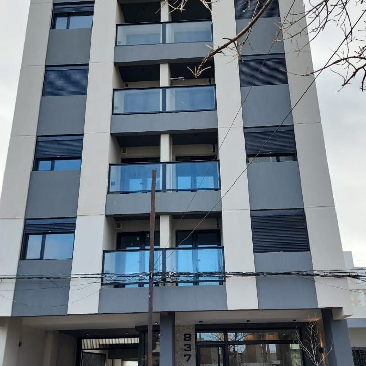 GUEMEZ 837 PISO 5 A Y B-9