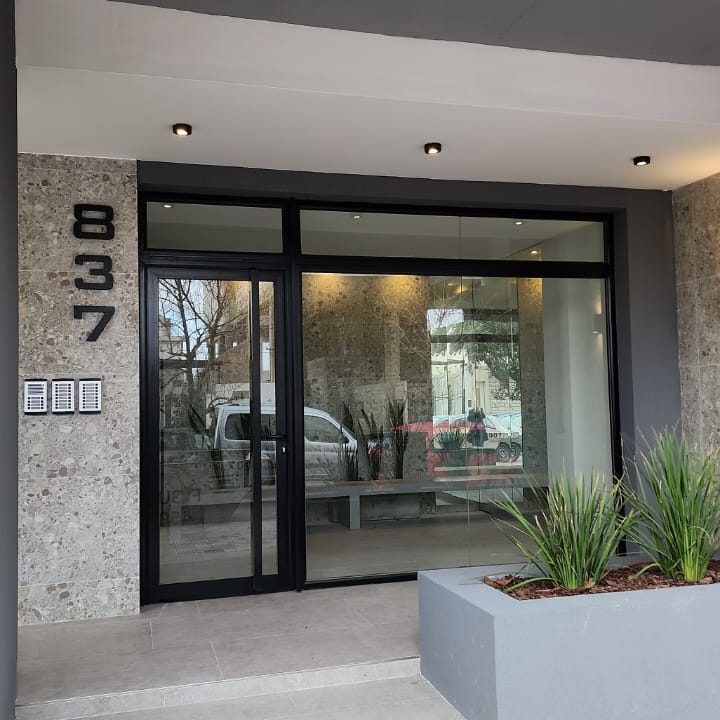 GUEMEZ 837 PISO 5 A Y B-1