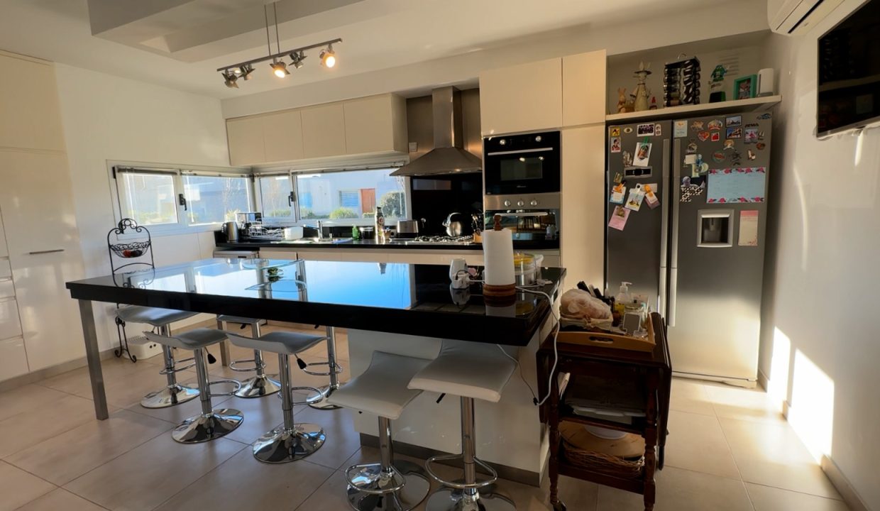 LA RESERVA CALLE 6 ESQ 9-11