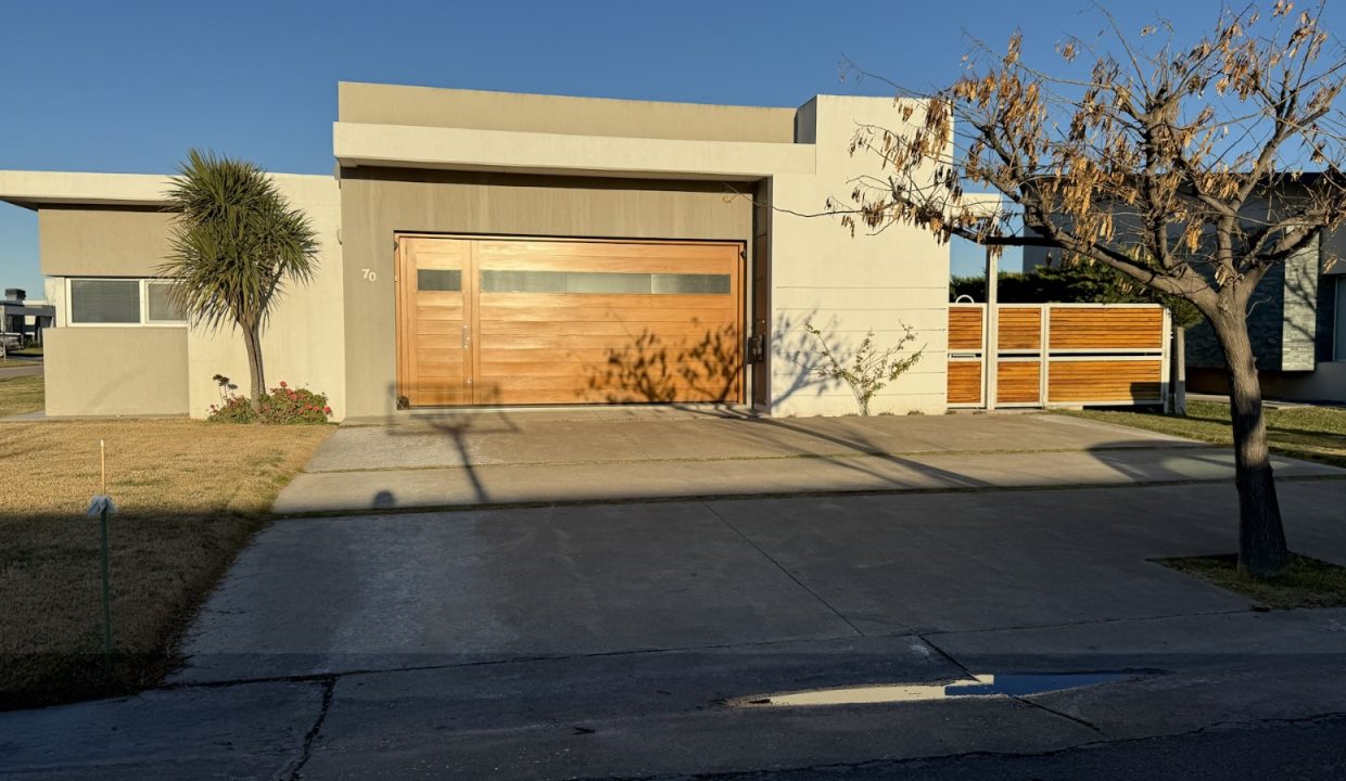 LA RESERVA CALLE 6 ESQ 9-4