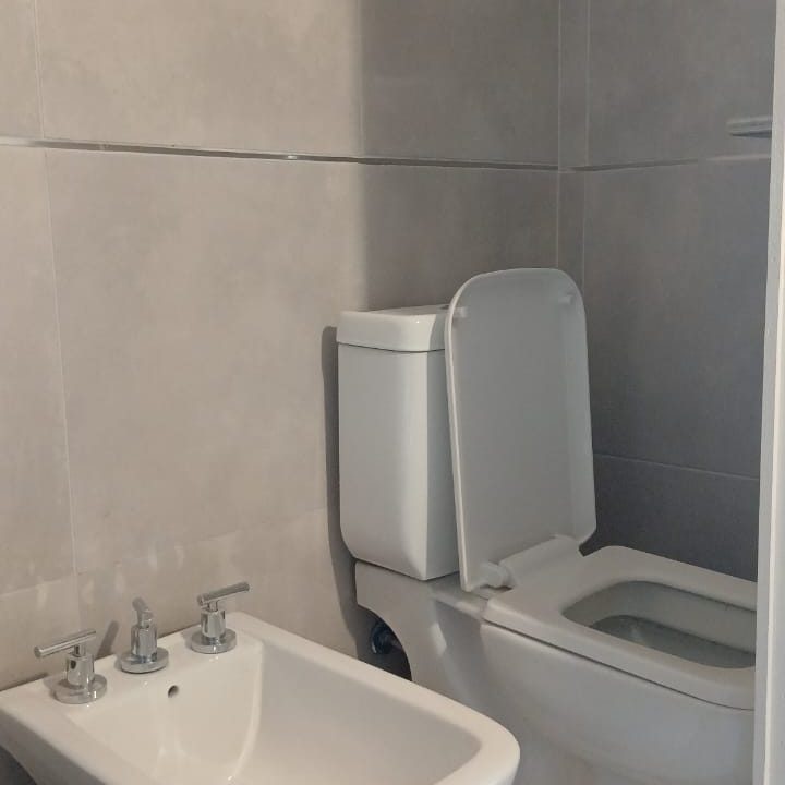 GUEMES 837 PISO 4 B-13