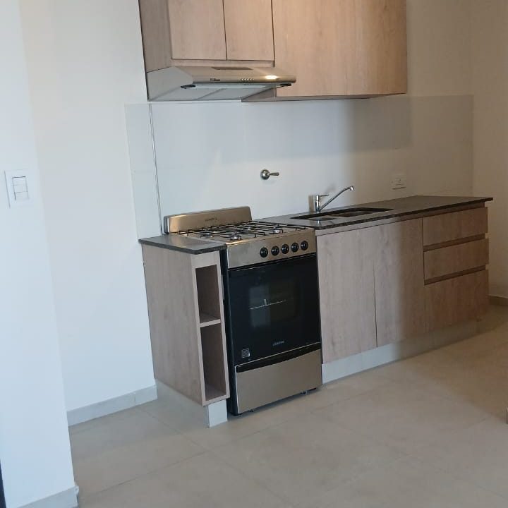GUEMES 837 PISO 4 B-6