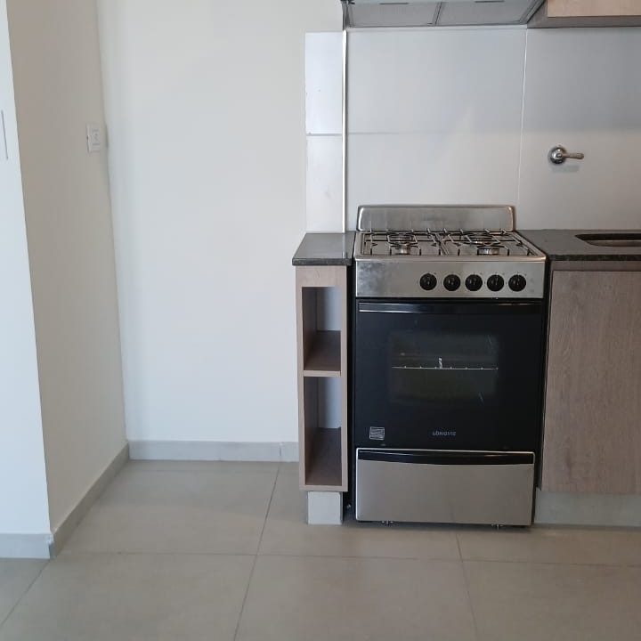 GUEMES 837 PISO 4 B-7