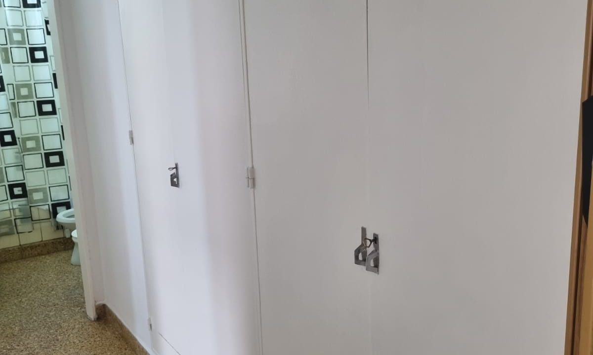 Moreno 45 torre C piso 1 depto. 5- 8