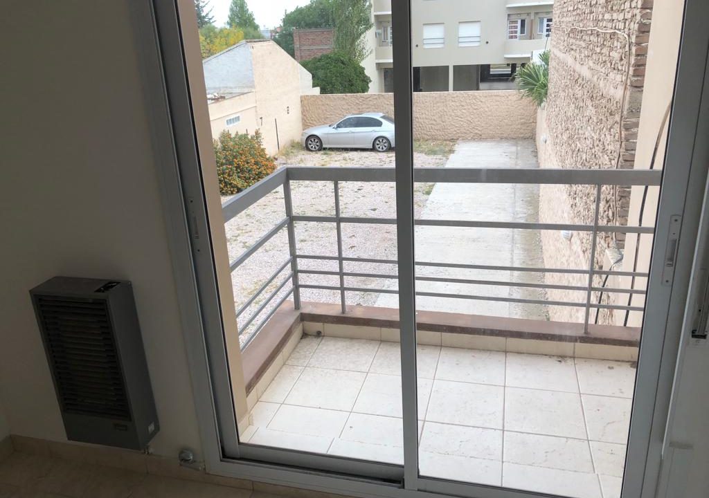 ALBERTI 678, PISO 1 C (1C)