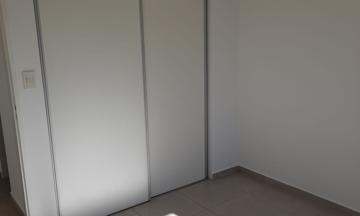 GORRITI 227 PISO 7 DEPTO F (1HH)