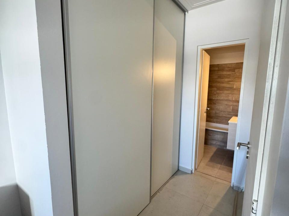 GUEMES 837 PISO 2 A-13