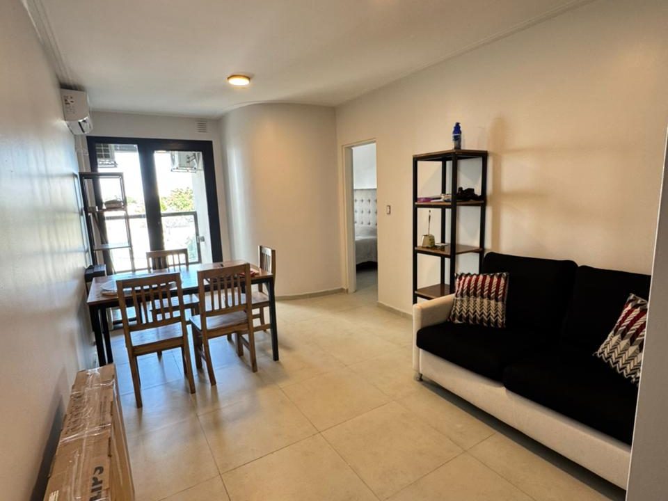 GUEMES 837 PISO 2 A-8