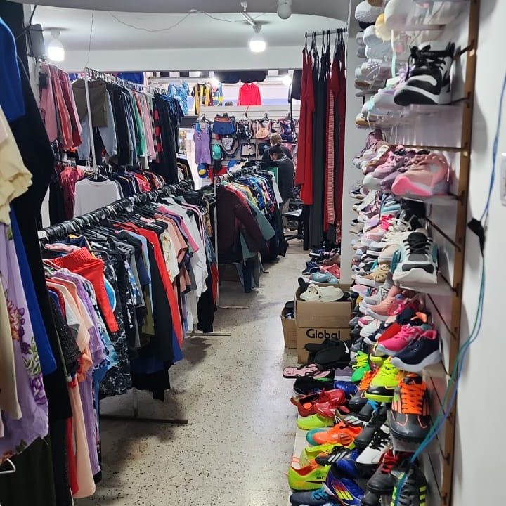 LOCAL LAS HERAS 124-9