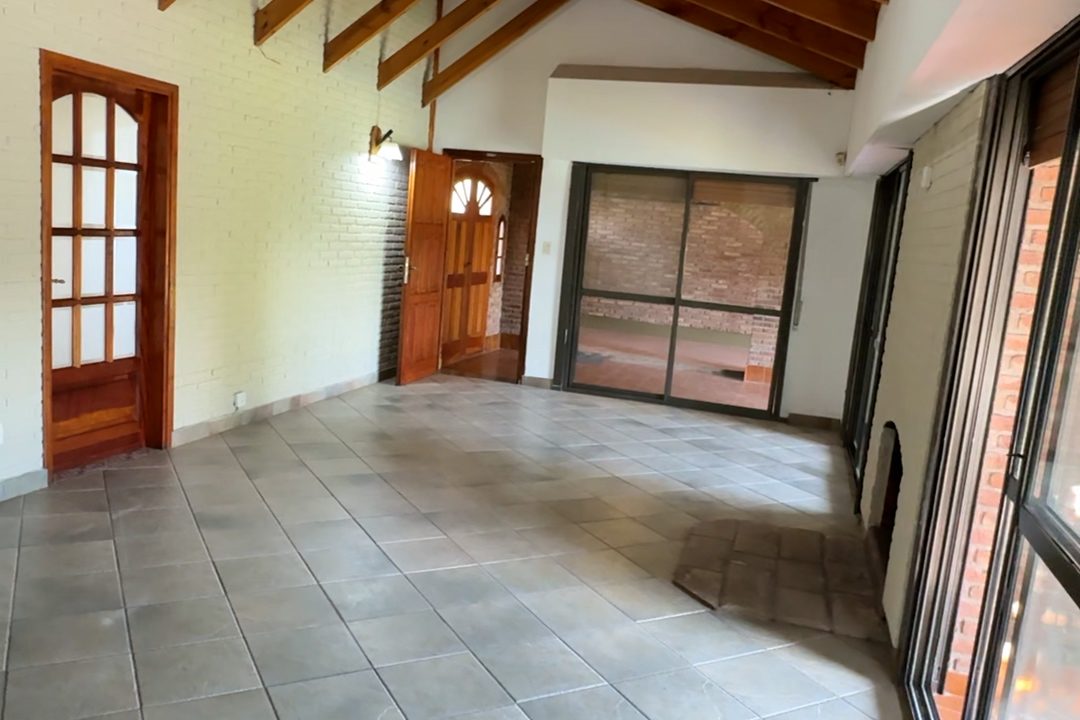 PATAGONIA - 14 DE JULIO 4028 - 11