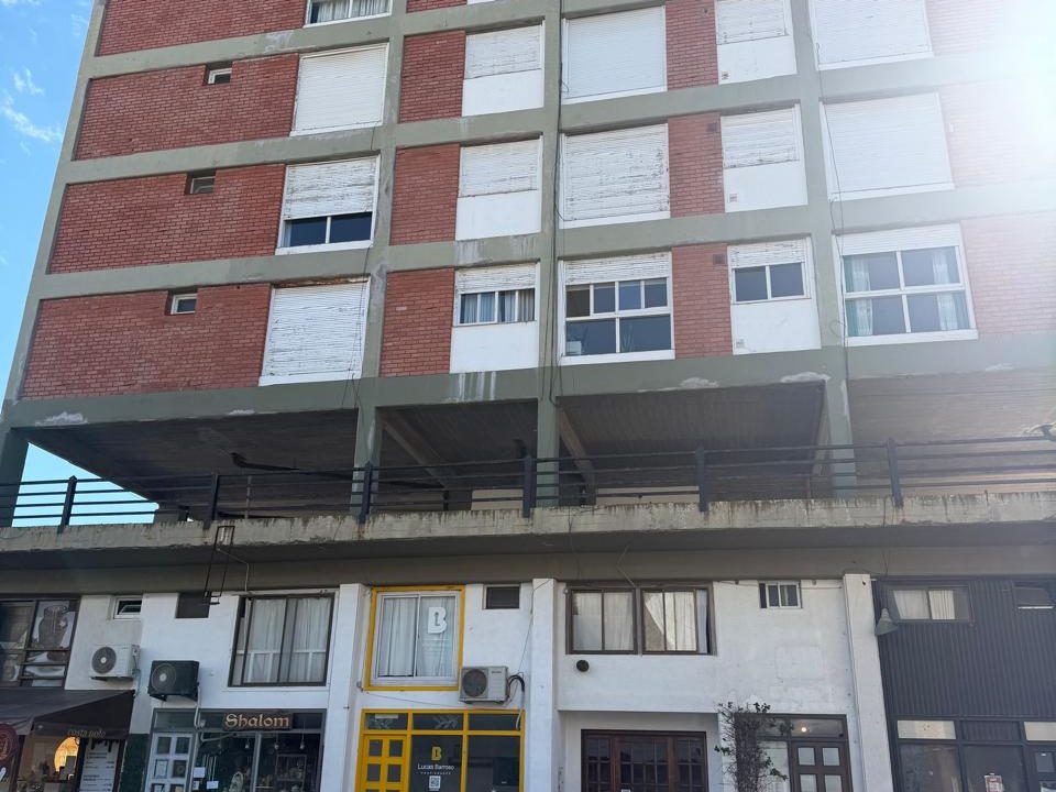 Valle Encantado 122 piso 1-0