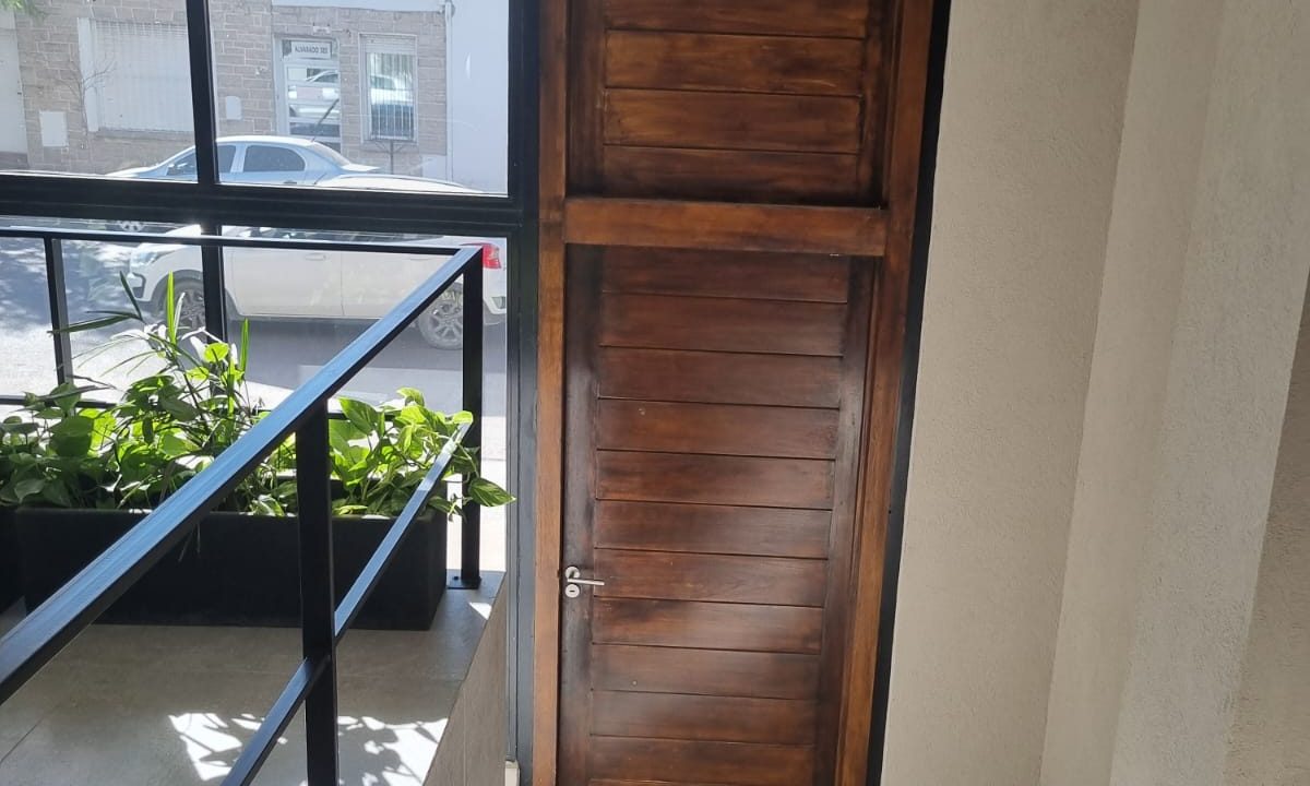 ALVARADO 380 PISO 5 B-1