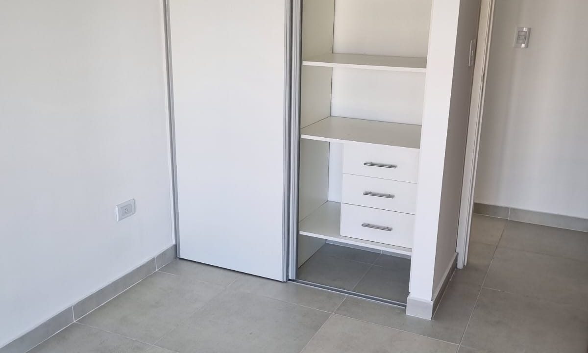 ALVARADO 380 PISO 5 B-11