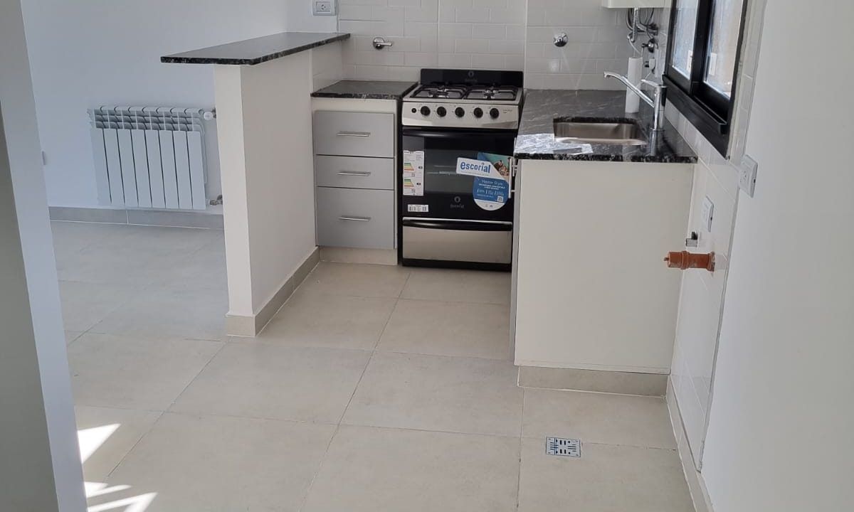 ALVARADO 380 PISO 5 B-4