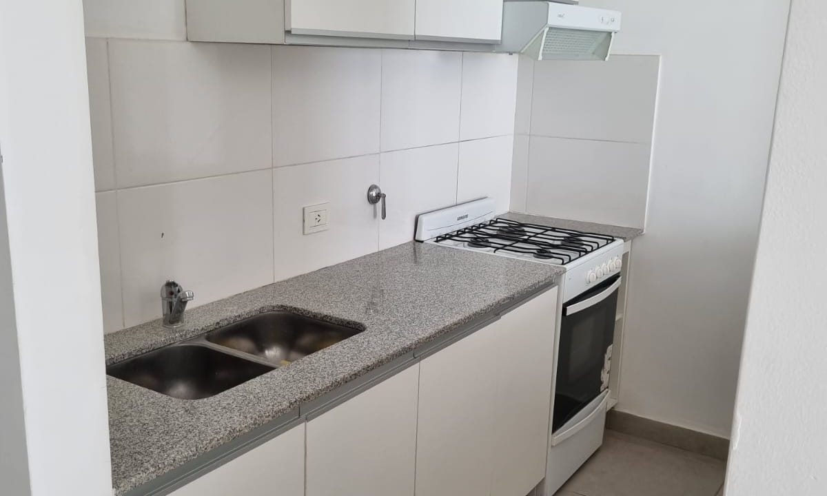 GORRITI 227 PISO 4 F-2