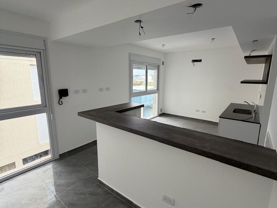 ALEM 2351 PISO 2 DEPTO 17 -4
