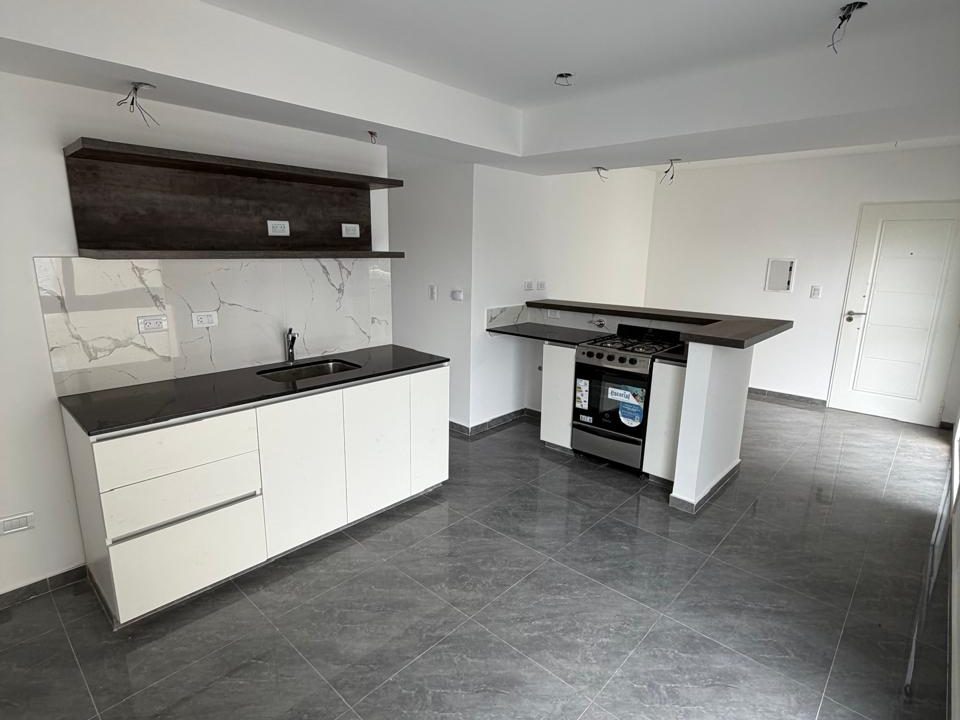 ALEM 2351 PISO 2 DEPTO 17 -5