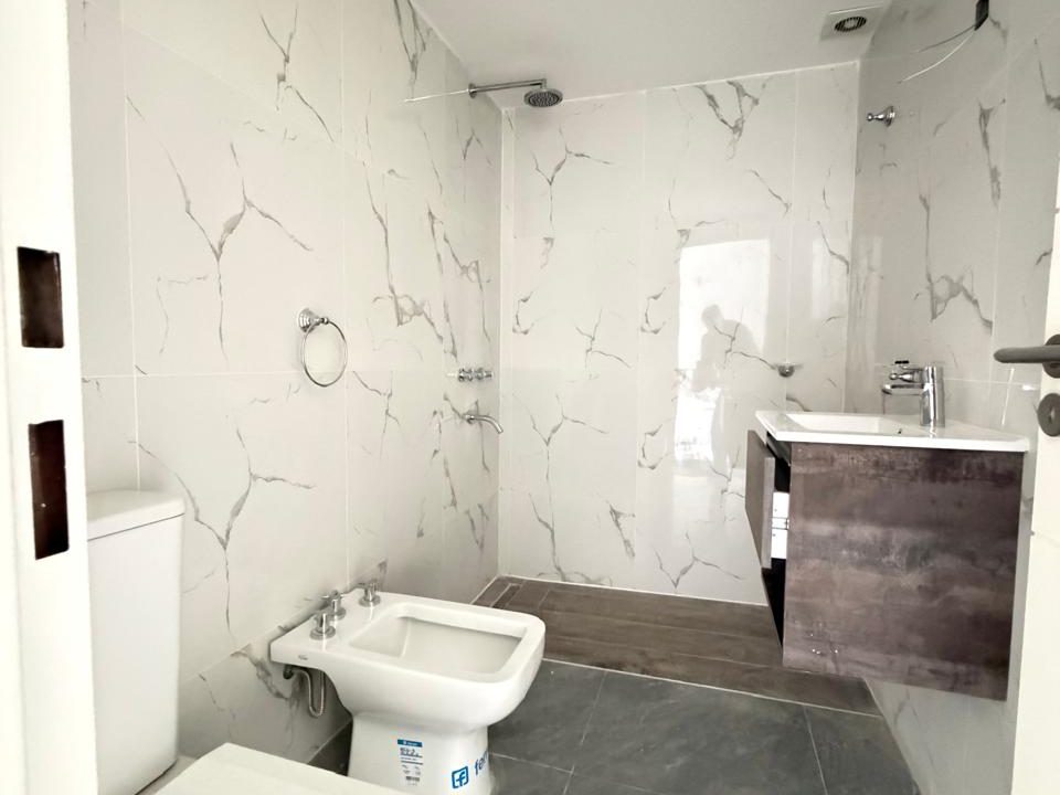 ALEM 2351 PISO 2 DEPTO 17 -7