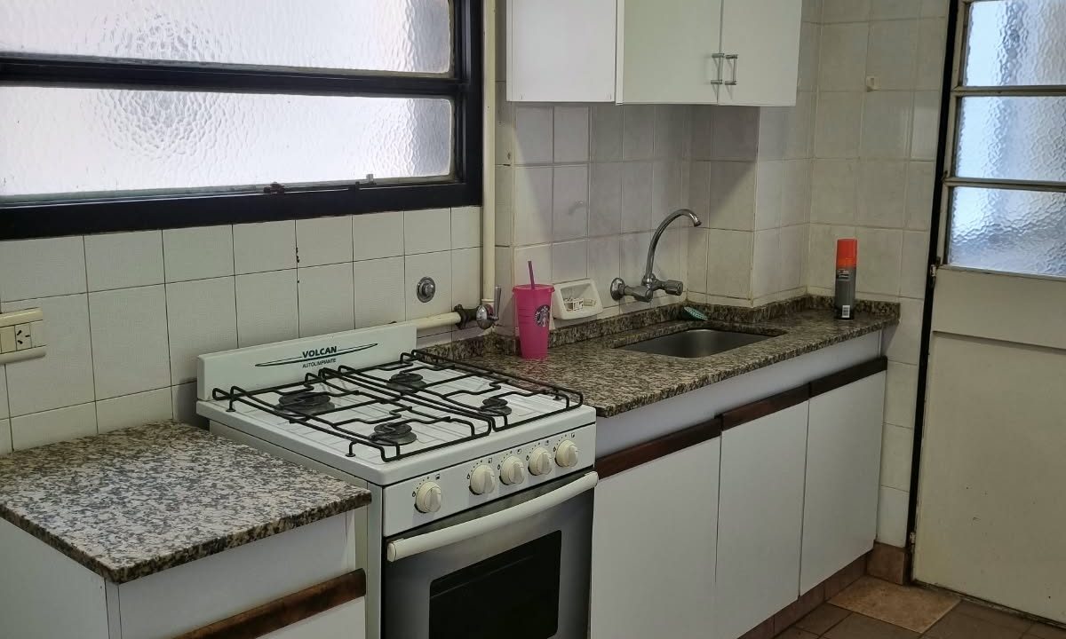 VIEYTES 191 PISO 5 A-4